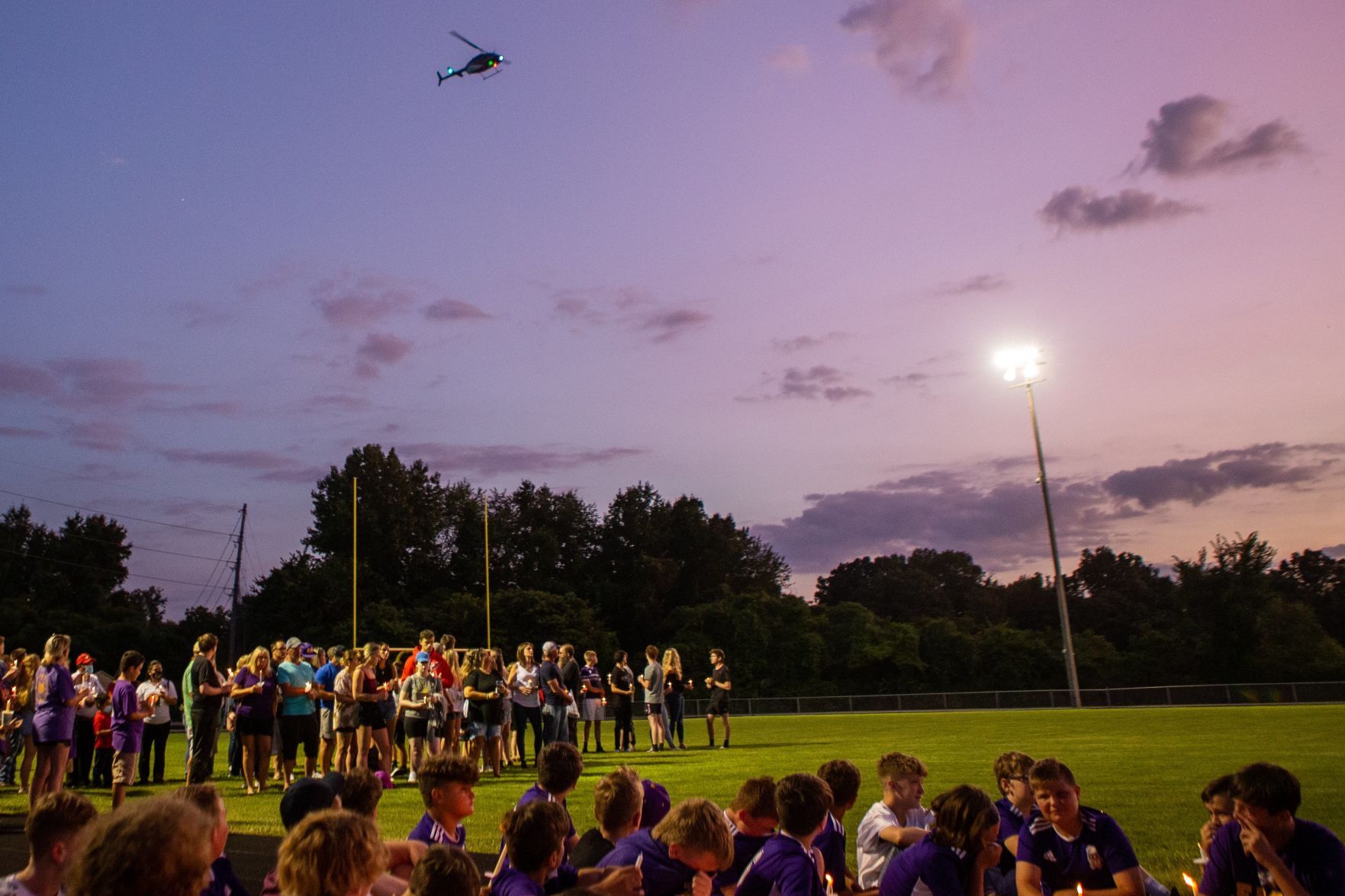 Candlelight vigil held for Cafazza family in Bethalto